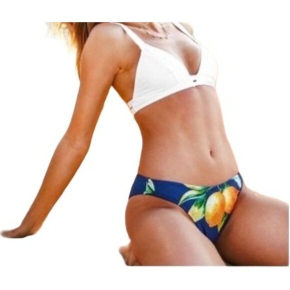 Cupshe White & Blue Lemon Print Bikini Set - Picture 6 of 8